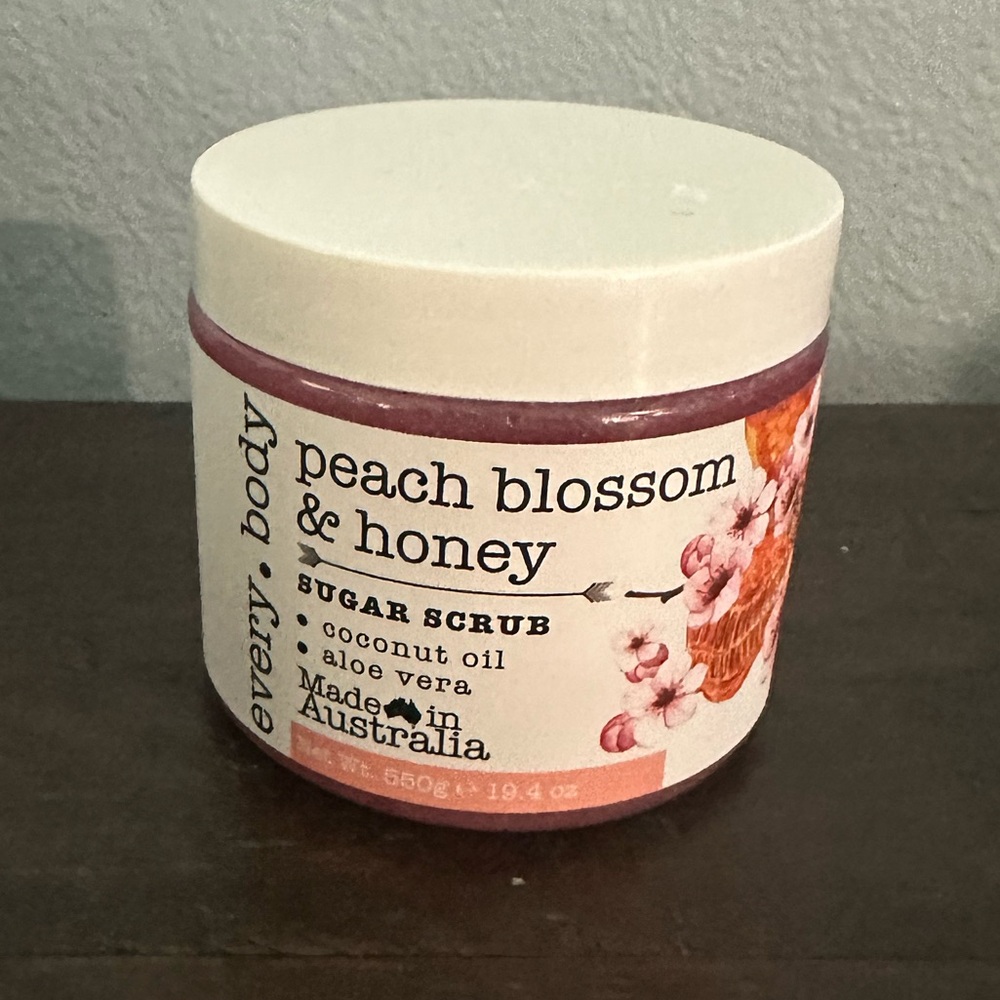 Every body peach body scrub